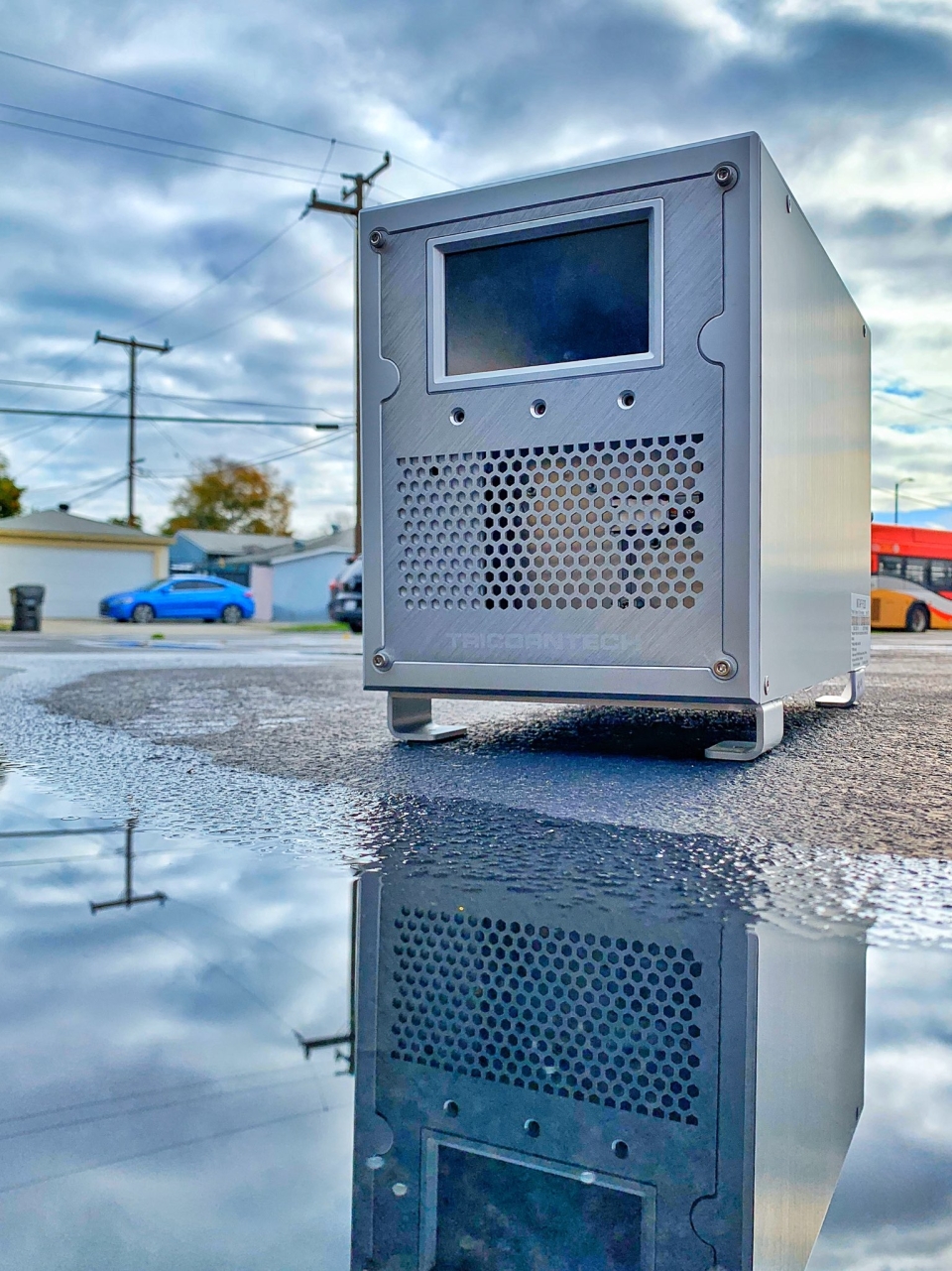 1DF6351B5-5036-4BBE-B779-D8FCF4D044A7